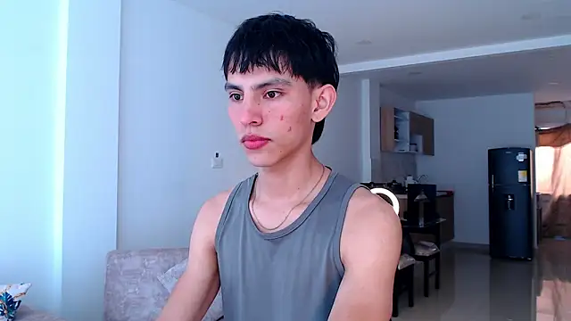 Snapshot of andrew_courtzz chatting on 01/16/26, 08:35 andrew courtzz online show from 01/16/26, 08:35