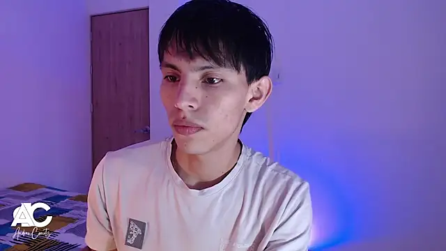 andrew courtzz online show from 04/08/26, 08:21