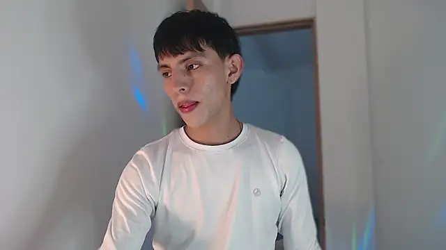 andrew courtzz online show from 03/10/26, 09:30