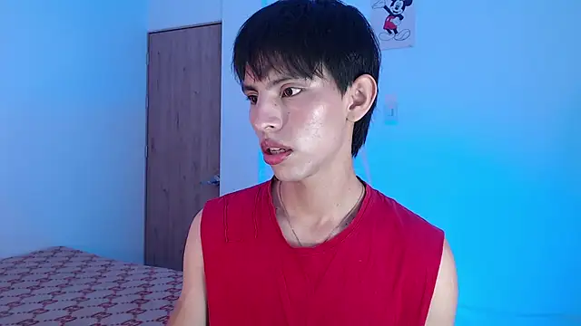 Snapshot of andrew_courtzz chatting on 05/09/26, 05:49 andrew courtzz online show from 05/09/26, 05:49