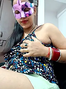 Shivani hotty online show from 03/21/26, 04:44
