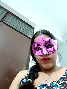 Shivani hotty online show from 01/31/26, 07:56