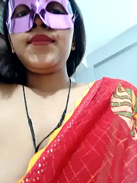 Shivani hotty online show from 03/30/26, 04:19