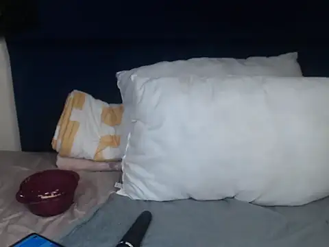 Snapshot of Sexybae799 chatting on 12/15/25, 08:25 Sexybae799 online show from 12/15/25, 08:25