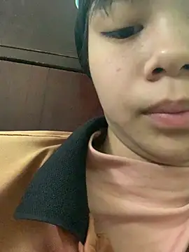 Mon babyy online show from 01/11/26, 04:30