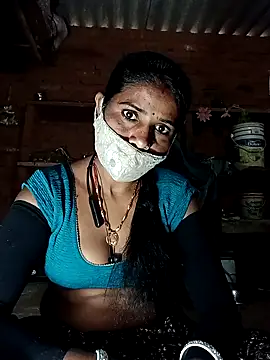 Snapshot of Krishna_hote chatting on 12/14/25, 09:48 Krishna hote online show from 12/14/25, 09:48