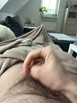 GeilerFinn95 online show from 04/19/26, 12:17