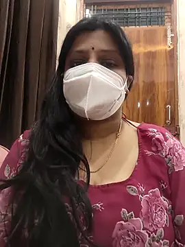 Snapshot of desiriya14 chatting on 12/05/25, 06:06 desiriya14 online show from 12/05/25, 06:06