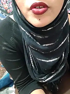 Snapshot of Ikra-786 chatting on 12/18/25, 06:56 Ikra-786 online show from 12/18/25, 06:56