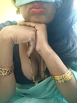 Preeti345 online show from 02/12/26, 01:55