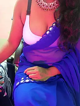 Preeti345 online show from 06/13/26, 09:18