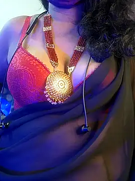 Snapshot of Preeti345 chatting on 08/01/26, 04:38 Preeti345 online show from 08/01/26, 04:38