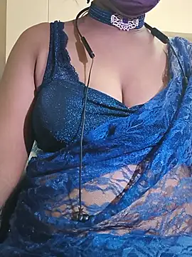 Snapshot of Preeti345 chatting on 07/16/26, 04:04 Preeti345 online show from 07/16/26, 04:04