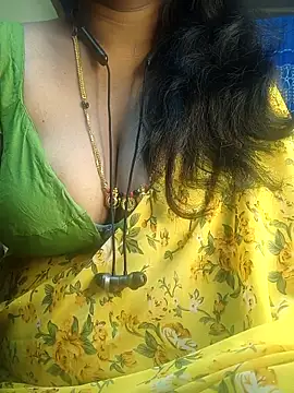 Preeti345 online show from 03/24/26, 06:02