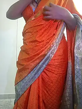 Snapshot of Preeti345 chatting on 07/20/26, 04:42 Preeti345 online show from 07/20/26, 04:42
