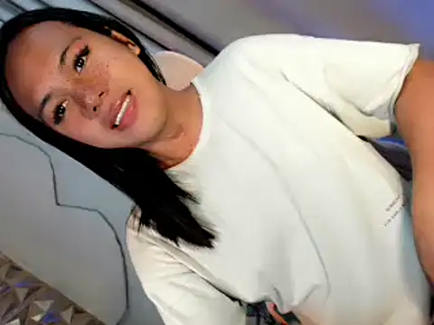 yourbomb shellxx online show from 02/09/26, 11:52