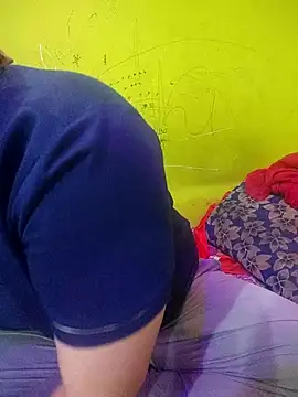 Lovli Neha online show from 12/16/25, 04:39