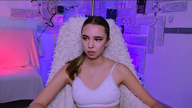 KimPorins online show from 04/17/26, 07:22