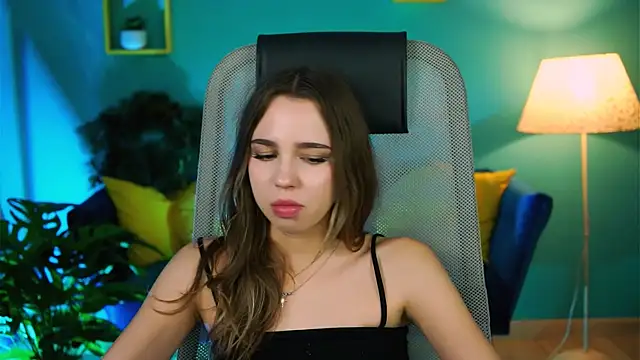 Snapshot of KimPorins chatting on 01/10/26, 12:44 KimPorins online show from 01/10/26, 12:44