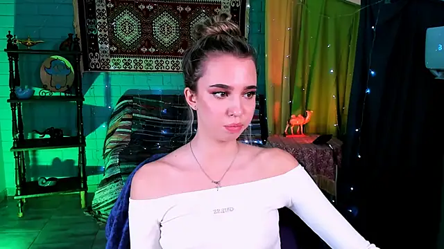 KimPorins online show from 04/03/26, 12:33