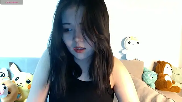 minji snow online show from 03/27/26, 01:01