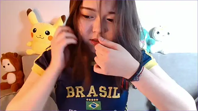 minji snow online show from 03/07/26, 01:05