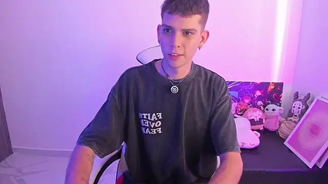 Jasson    online show from 12/15/25, 02:23