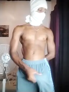 hotdick25002 online show from 04/03/26, 01:23