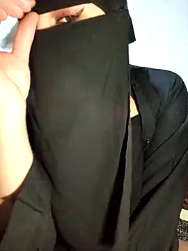 Snapshot of -Batta- chatting on 02/19/26, 09:12 -Batta- online show from 02/19/26, 09:12