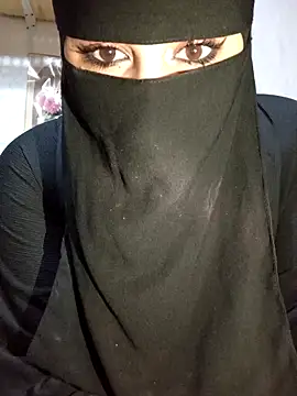 Snapshot of -Batta- chatting on 02/08/26, 02:48 -Batta- online show from 02/08/26, 02:48