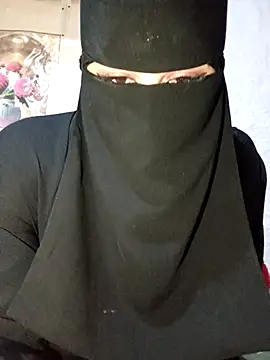 Snapshot of -Batta- chatting on 01/10/26, 05:19 -Batta- online show from 01/10/26, 05:19