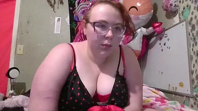 Snapshot of Rentastnrgurl chatting on 02/07/26, 12:07 Rentastnrgurl online show from 02/07/26, 12:07