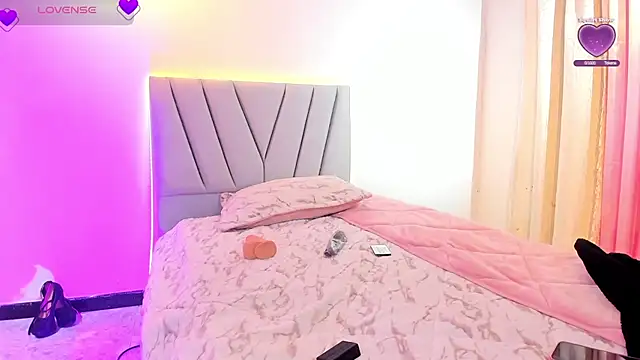 Snapshot of Ambaar5 chatting on 02/27/26, 12:11 Ambaar5 online show from 02/27/26, 12:11