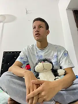 Eros Flame online show from 12/05/25, 02:04