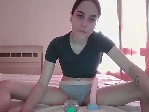 Snapshot of cristinalore chatting on 07/08/26, 12:06 cristinalore online show from 07/08/26, 12:06
