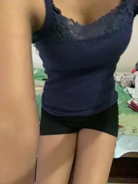 Anu camgirl online show from 05/19/26, 10:33