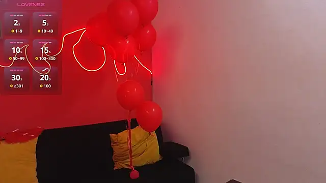 Snapshot of Neo_Twink chatting on 02/14/26, 07:03 Neo Twink online show from 02/14/26, 07:03