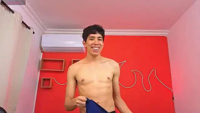 Neo Twink online show from 04/17/26, 07:06