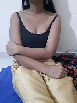 Riya rani8 online show from 12/14/25, 08:09