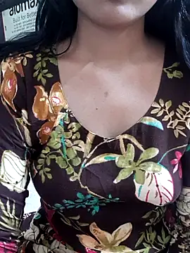 Riya rani8 online show from 04/14/26, 07:08