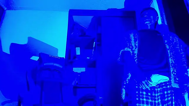 NoahGun  online show from 12/15/25, 06:41