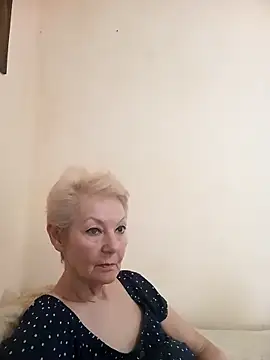 Calypso-Loove online show from 04/12/26, 10:18