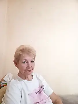Calypso-Loove online show from 05/18/26, 01:38