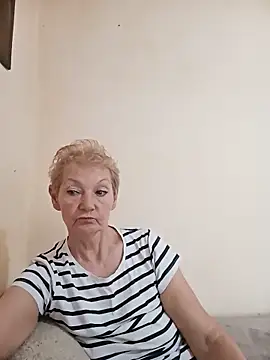 Calypso-Loove online show from 05/21/26, 09:39