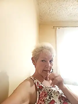 Snapshot of Calypso-Loove chatting on 07/11/26, 09:20 Calypso-Loove online show from 07/11/26, 09:20