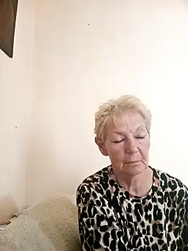Snapshot of Calypso-Loove chatting on 07/02/26, 01:28 Calypso-Loove online show from 07/02/26, 01:28
