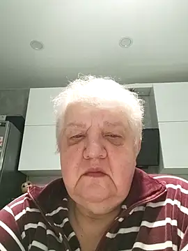 HapinessLovee online show from 12/22/25, 05:07