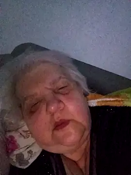 HapinessLovee online show from 04/15/26, 08:09