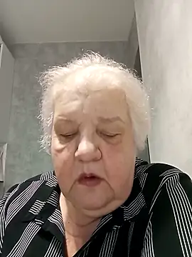 HapinessLovee online show from 02/06/26, 09:49