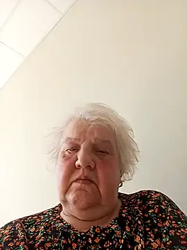 HapinessLovee online show from 03/28/26, 11:00